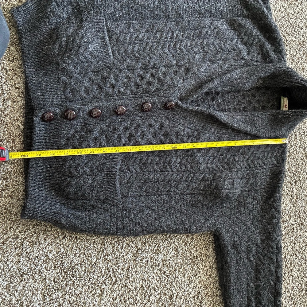 005 - MENS CARRAIGDONN CARDIGAN WOOL GREY SWEATER - Picture 4 of 6